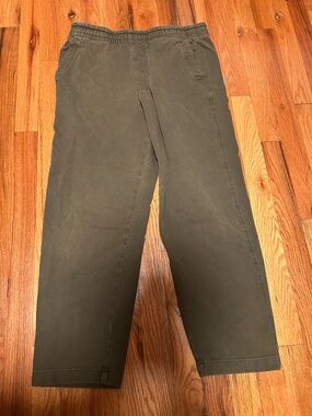 Uniqlo Size M Green Pants